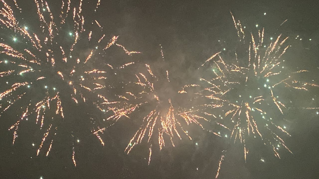 01.01.24 | Frederiksberg | 2024 - Nytårsfyrværkeri København | 2024 - Fireworks New Year Copenhagen