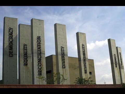 Video: Johannesburg se Apartheidsmuseum: Die volledige gids