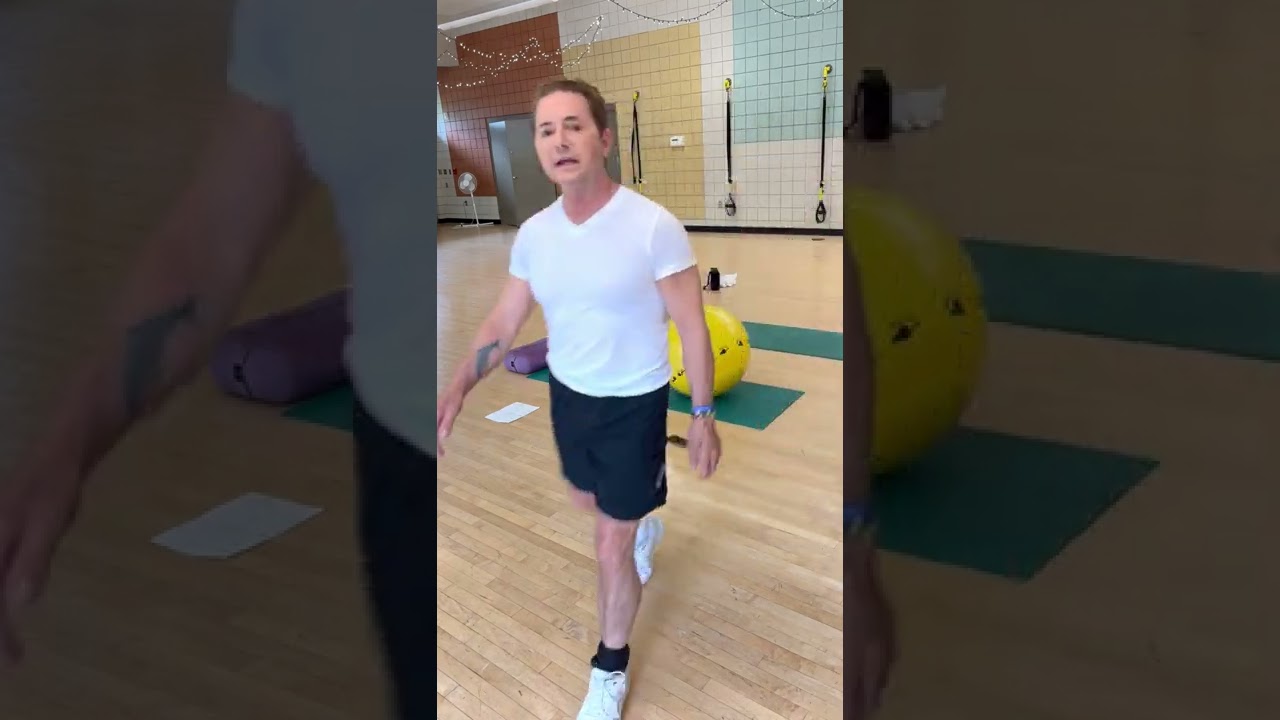 Glute Lifts with Core Stabilization on the Fitball ‼️