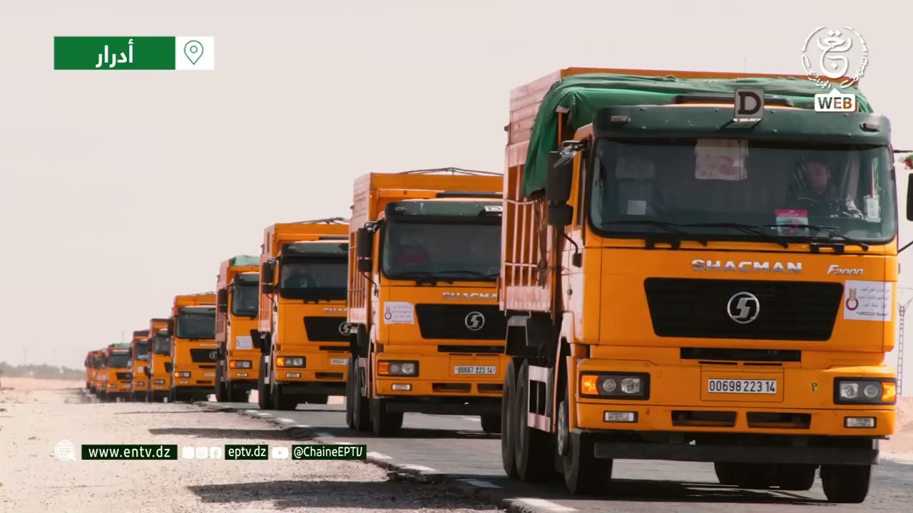 أدرار - وصول العتاد الفلاحي المسخر من قبل الديوان الجزائري المهني للحبوب لمباشرة حملة الحصاد والدرس