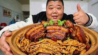 Monkey King devoured Wuqiang's braised flatbread like a whirlwind!