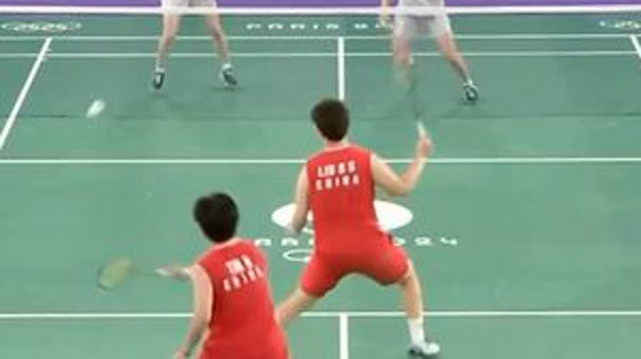 巴黎奥运会羽毛球半决赛，中国凡尘、圣坛组合对战日本志田千阳 凡尘、圣坛防守之厉害，让志田千阳倍感压力！#凡尘 #圣坛 #志田千阳 #巴黎奥运会羽毛球 #凡尘组合