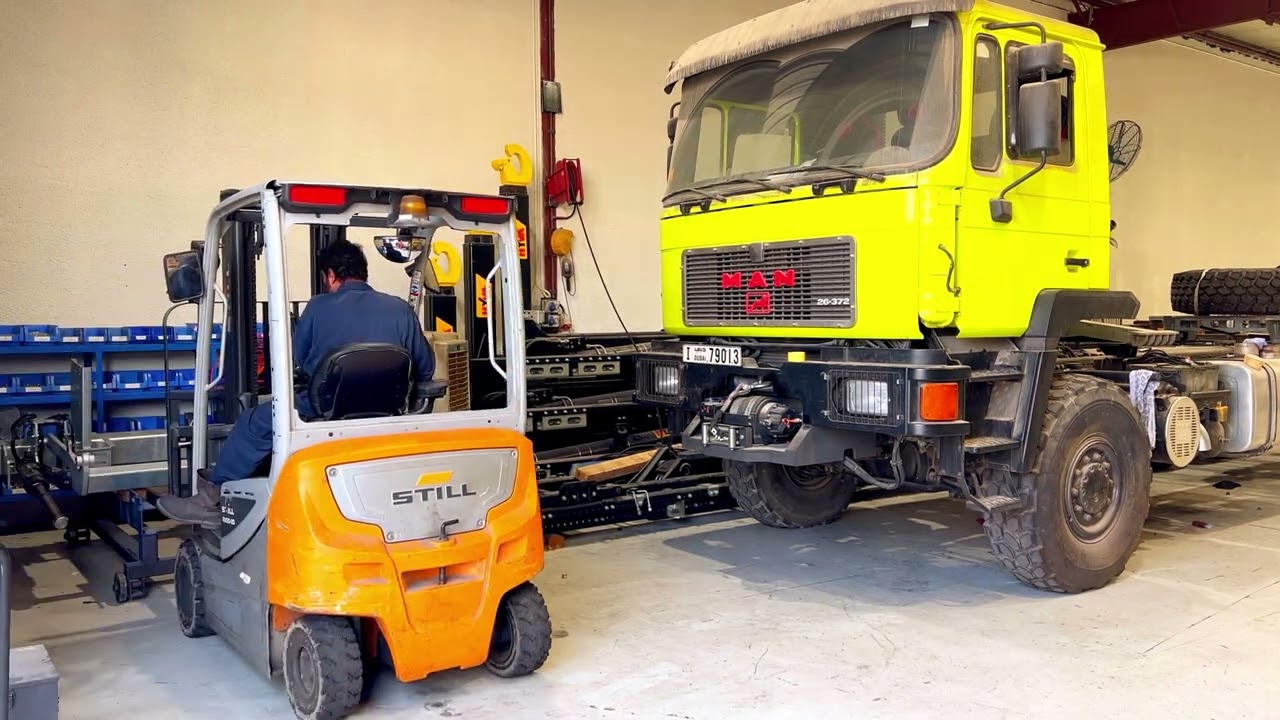 TIMELAPSE MAN SUBFRAME and LIFT #selfbuildcamper #diy #success #hype #man #mantruck #dubai #advanced