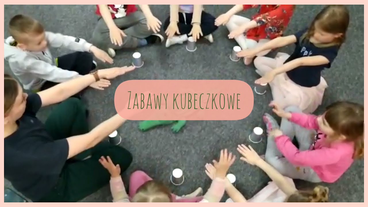 Zabawa rytmiczna z kubeczkami