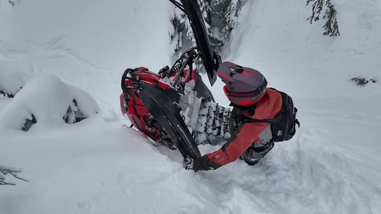 2024 Polaris Khaos Boost 155 3.2. THIS SLED IS A BEAST!