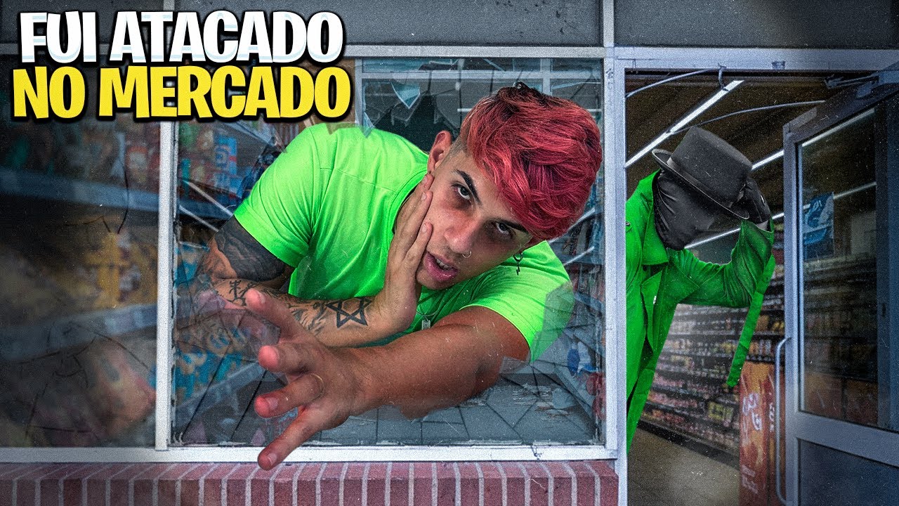 Я провел ночь в самом маленьком рынке в мире *На меня напали?