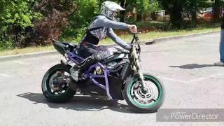 Honda CBR f4i 600 - Stunt! Honda CBR f4i 600 - Stunt!