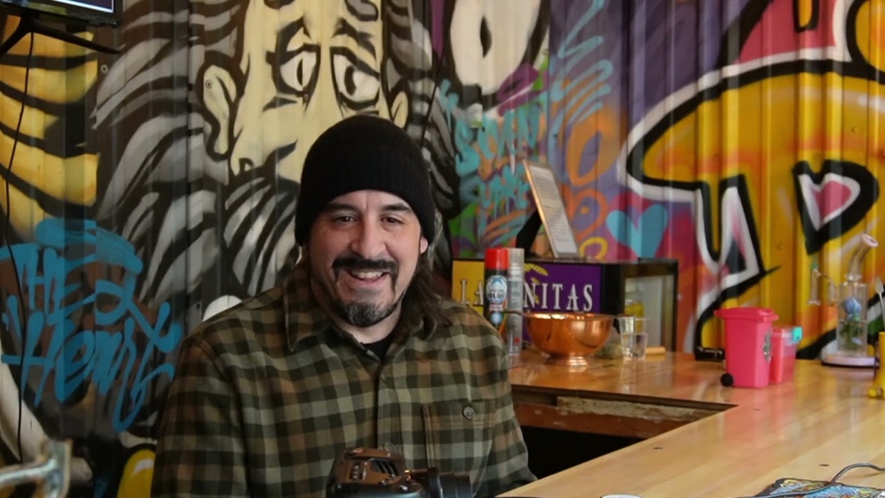 Live from the Compassionate Heart Ukiah! Hot Dabs with Lempire Farmaseed Founder Micah!