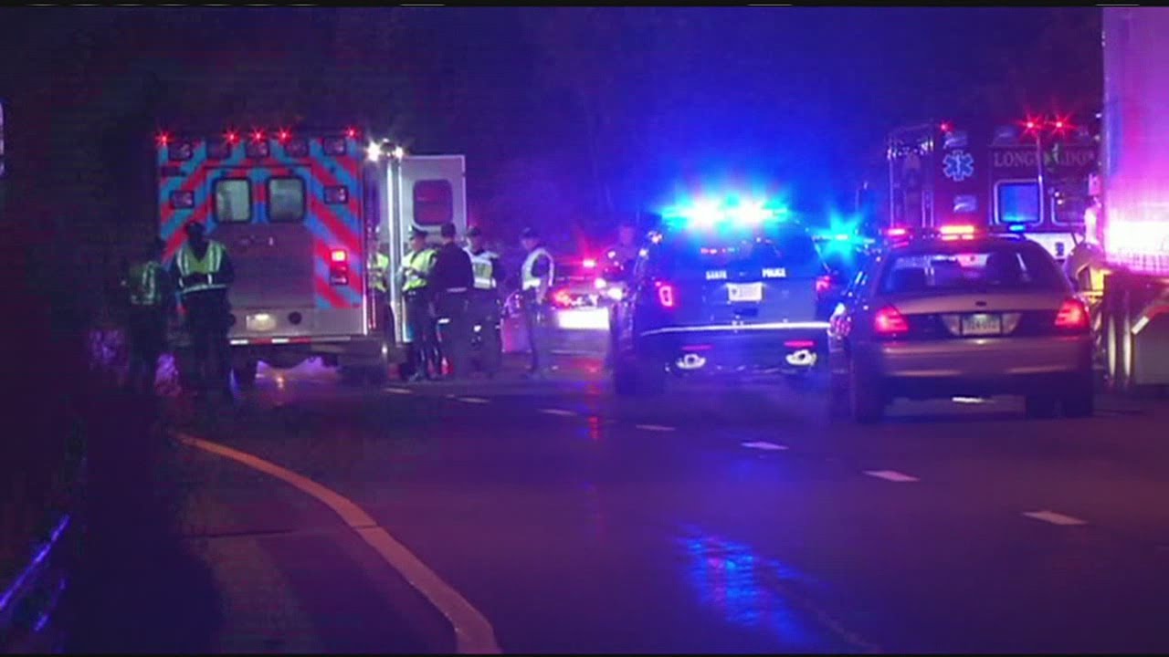 Pedestrian struck, killed by tractor trailer on I-91 - YouTube