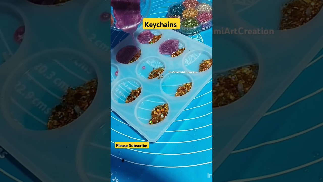 Resin Keychain || How To Make Resin Keychain 💖