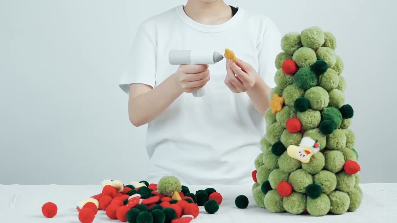 Portable Easyflow Glue Gun | MoMA Design Store