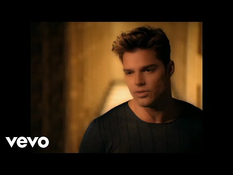 Ricky Martin - Vuelve (Spanish Video Remastered)