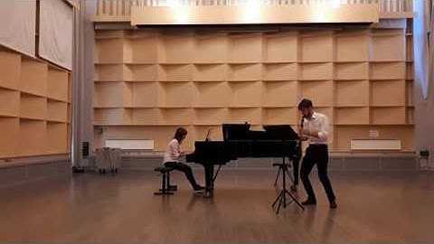 Finzi - Clarinet Concerto (Op. 31)