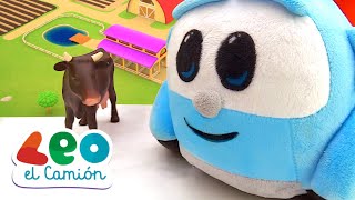  Leo el Camión - En la granja con Leo y Maria - Aprende los sonidos de los animales domésticos 