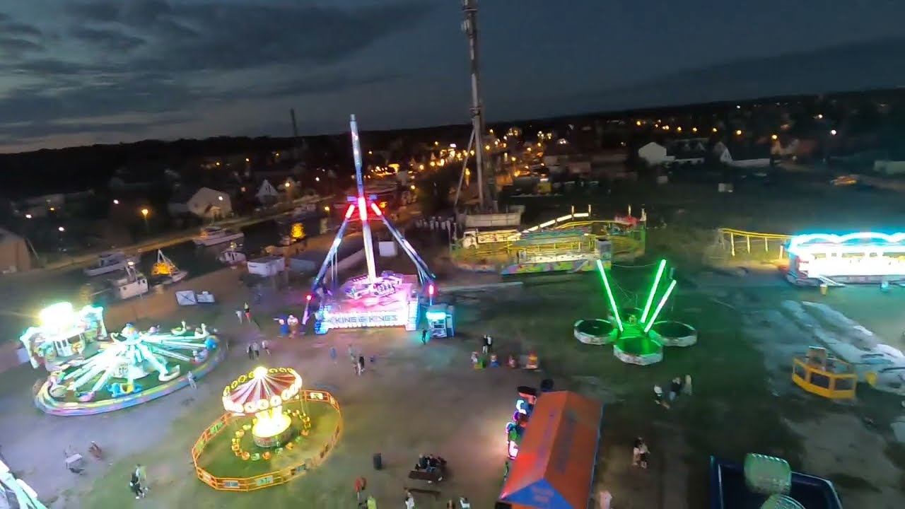 Slingshot (Lunapark Jan Novy) On ride 2 - Łeba - Lipiec 2024