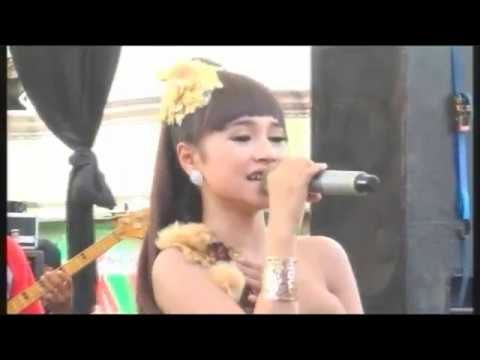 Tiada Guna Voc Tasya Rosmala Live Tegal 2017 Youtube