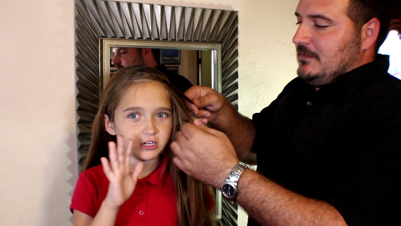 Hairy daughter. Daddy daughter 3д. Teasing dad hair. Long hair dad.