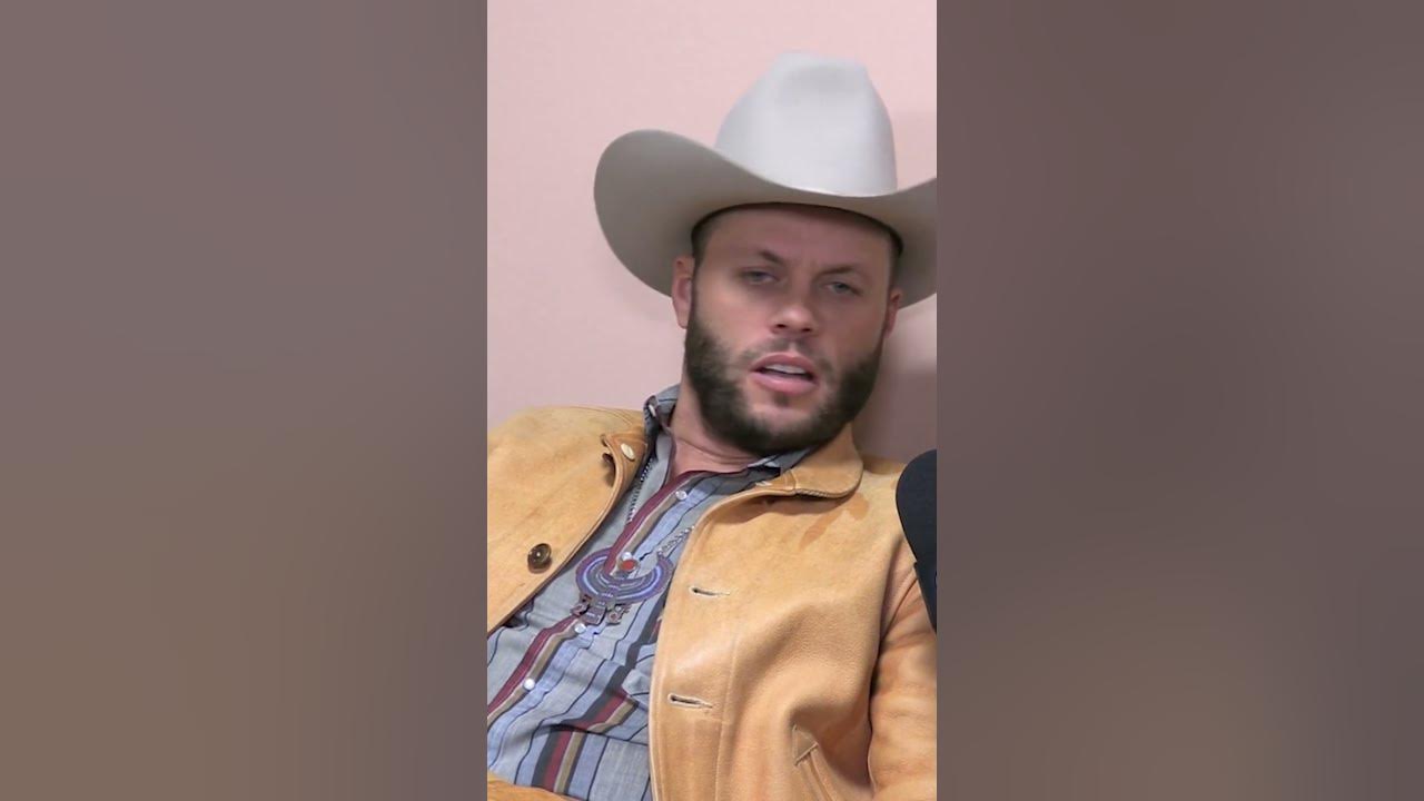Charley Crockett went from busking in NYC to opening for Willie Nelson #shorts #countrymusic Charley Crockett went from busking in NYC to opening for Willie Nelson #shorts #countrymusic