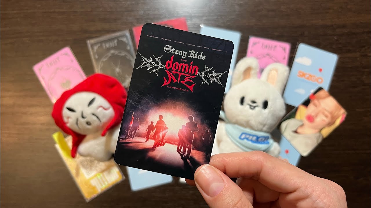 Распаковка карт | Фильм Stray Kids 