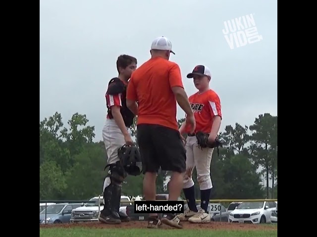 Dad Guesses What Baseball Coach is Saying - YouTube