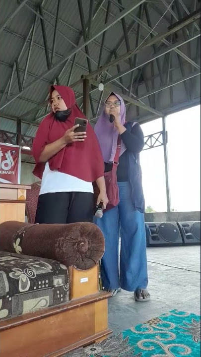 Tes Tes..karaoke Dermaga biru😃🤣