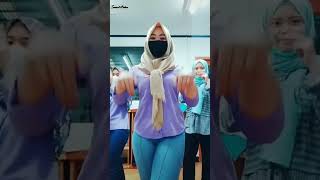 Janda Hijab Bokong Gede Part 33
