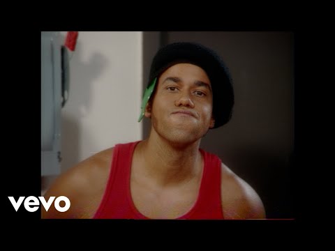 Romeo Santos – Suegra (Official Video)