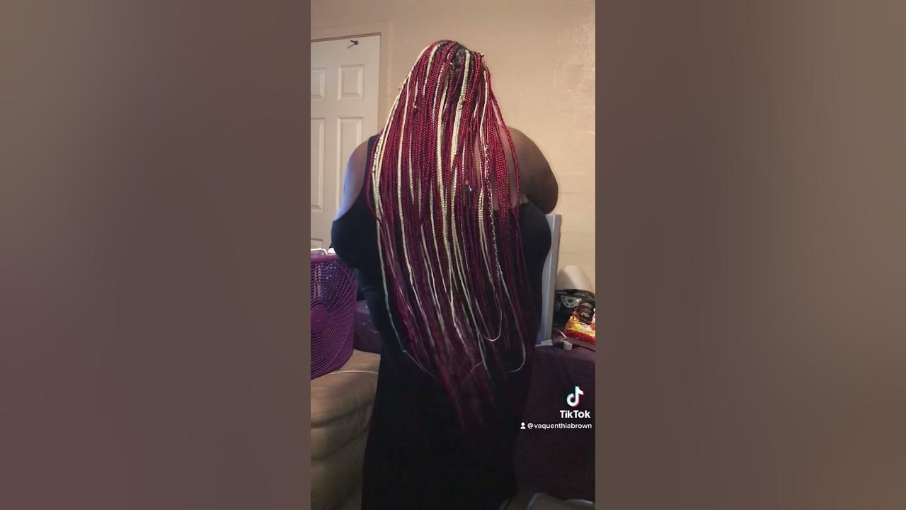 Knotless braids (butt length) - YouTube