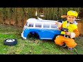 パワーウィールバスからタイヤが外れた