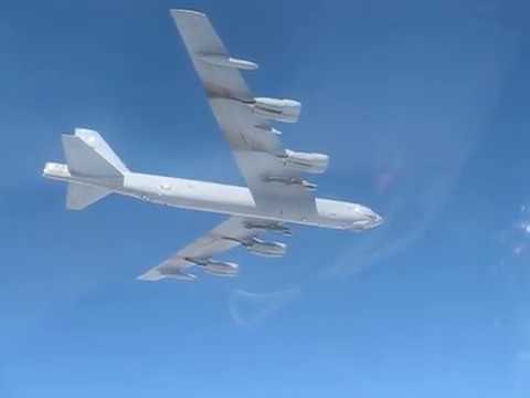 Сопровождение стратегического бомбардировщика B-52H ВВС США над нейтральными водами Балтийского моря
