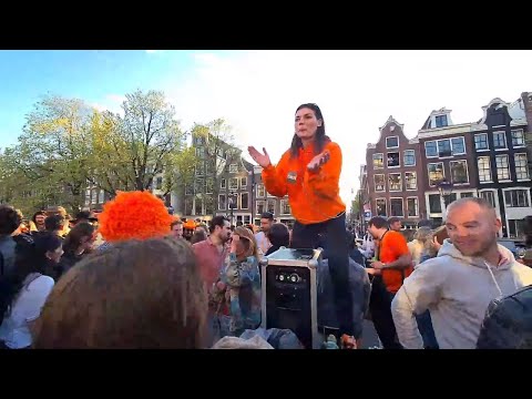 AMSTERDAM KINGSDAY LIVE Walking Tour