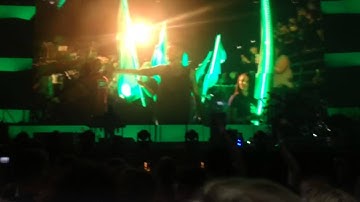 The script opening to 2015 no sound without silence tour