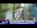 台南宮廟普渡棚架遭吹翻! 里長參選人穿旗袍拍片挖淤泥惹議｜TVBS新聞 @TVBSNEWS01