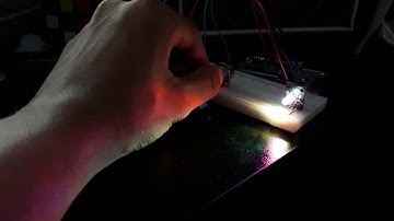 Controllare i valori dei LED RGB con i potenziometri