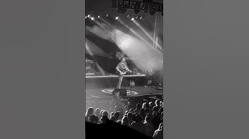 Thumbnail of Scotty McCreery, Hootie & The Blowfish - Bottle Rockets Pasadena Strawberry Festival #scottymccreery