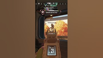 Was a 2v1 fight…#ApexLegends #ApexFails #PanicMoment #ApexShorts #GamingMistake #ApexClips