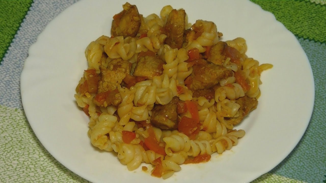 ⁣Макароны со свининой