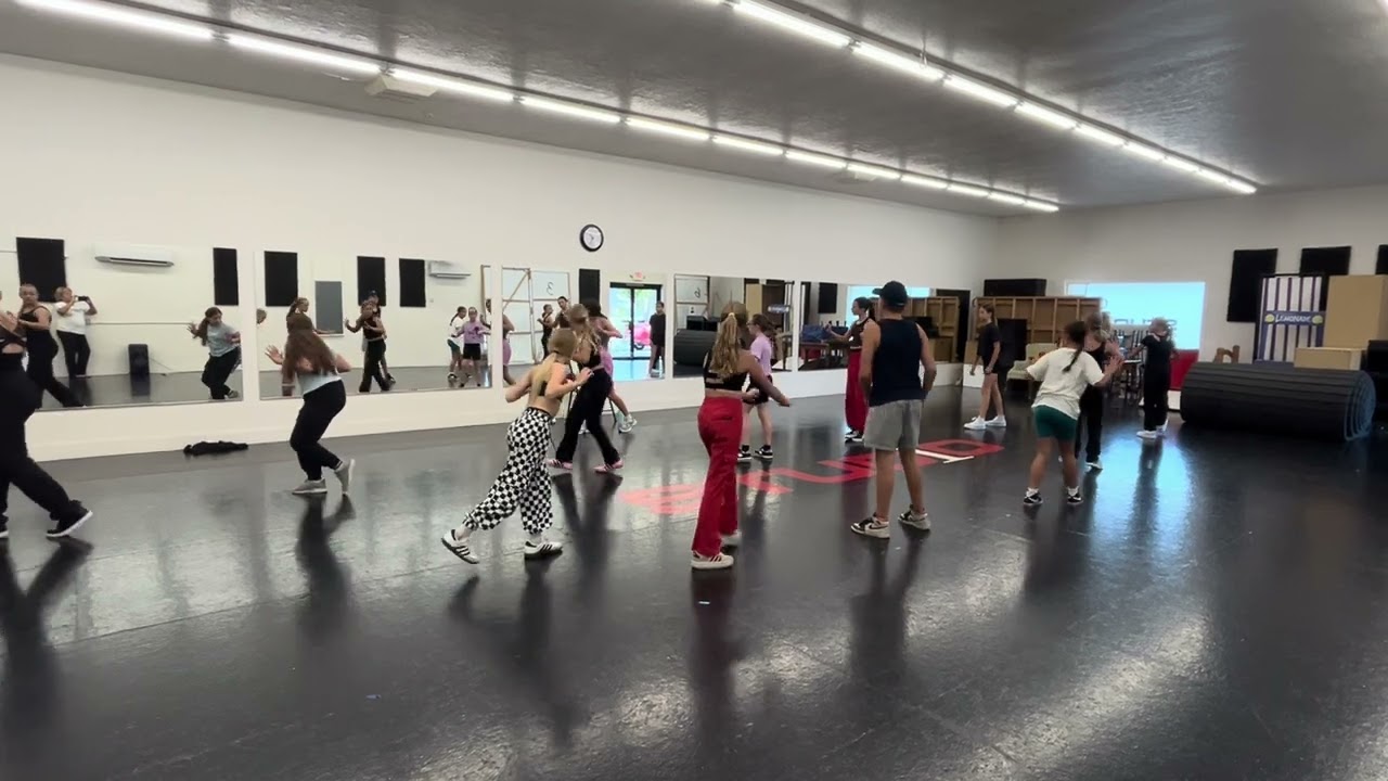 Jr hip hop video 3 counts