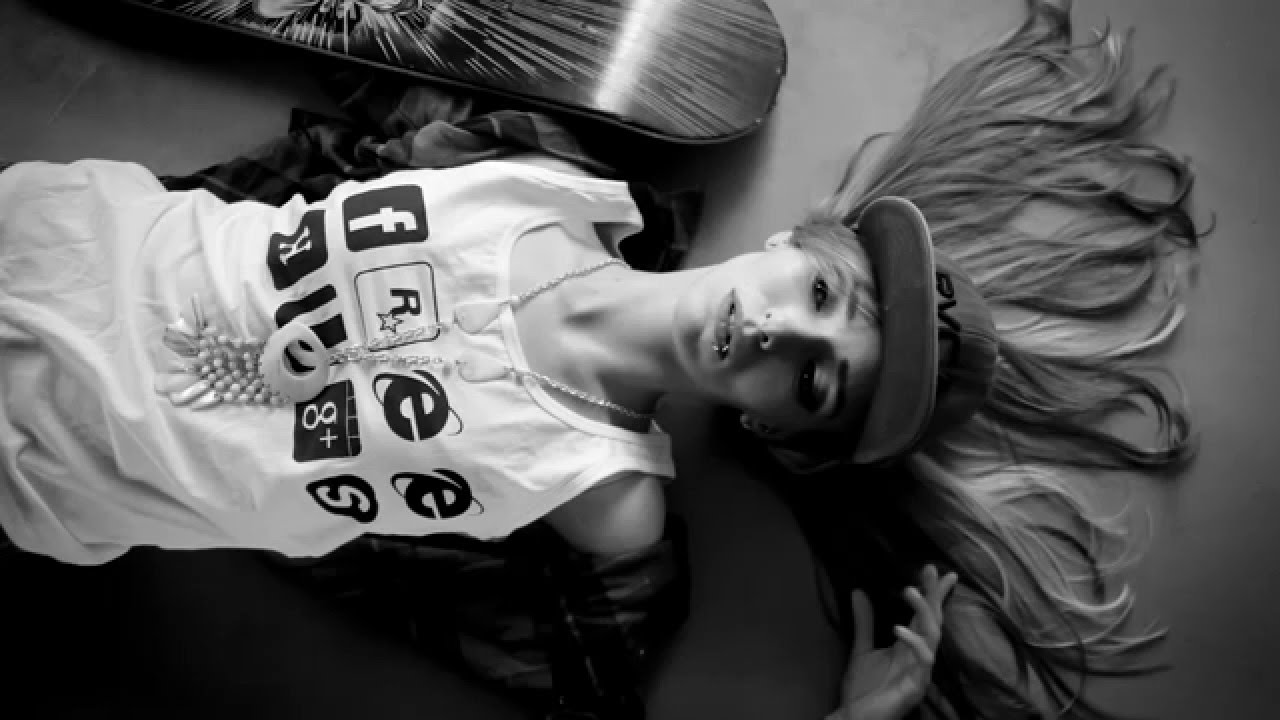 Vape & Skate Girl Promo Video