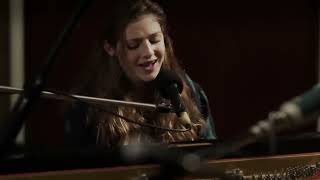 Vignette de la vidéo "Birdy - The A Team (Official Live Performance Video)"