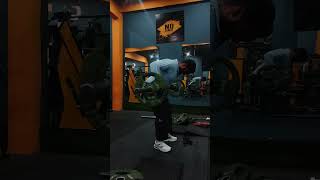 Barbell row 💪Best Back Exercise for Thickness & Strength #BarbellRow #BackWorkout #GymTips #Fitness