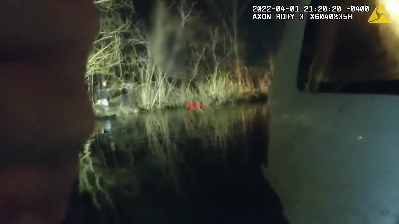 Anne Arundel County Police rescue children trapped in car that crashed ...