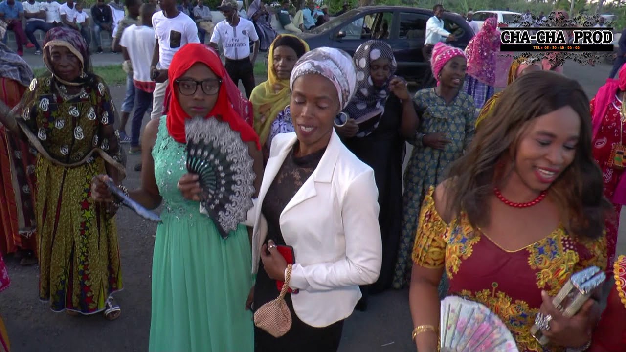 un extrait de twarab  chanfiou youssouf & fatima  ouzio mitsamiouli