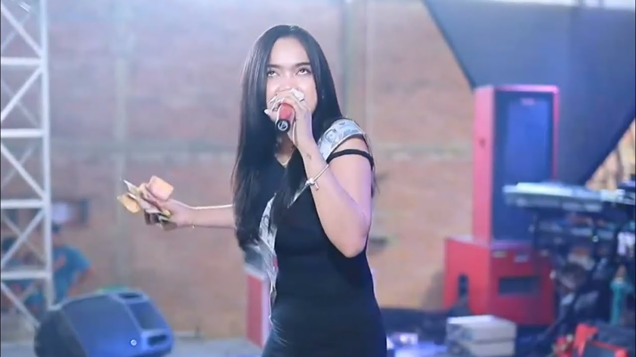 Merindunya MERINDUNYA SISKA AMANDA ‼️ LALUNA MUSIC - KUDUS - YouTube