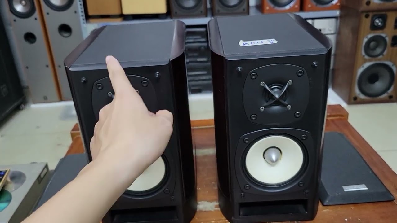 Onkyo D 112 Ext speaker, price 3.5 million, mini bookshelf version