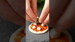 60 Seconds to the Perfect Mini Pizza! 🍕🇮🇹 #Shorts #Cooking
