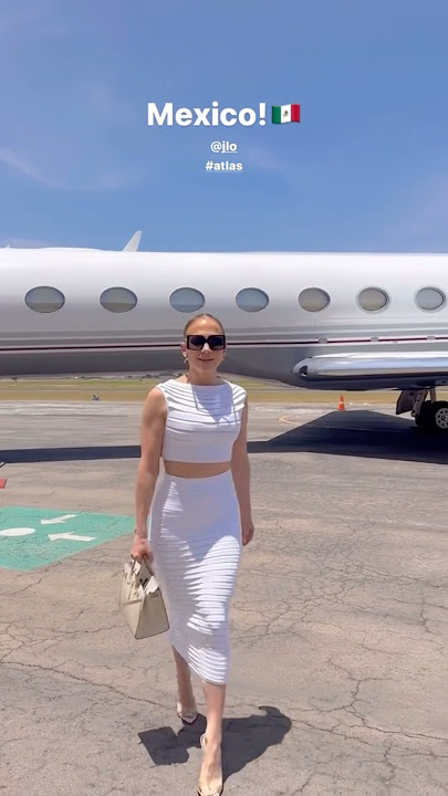 Jennifer Lopez Is Gorgeous #JLo #Shorts