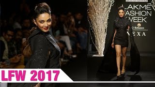 Kiara Advani walks ramp at LFW Winter Festive 2017