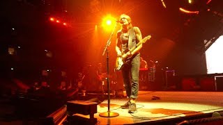 Keith Urban - Ready to Hit The Road - Rehearsals For The Graffiti U World Tour - Part 4