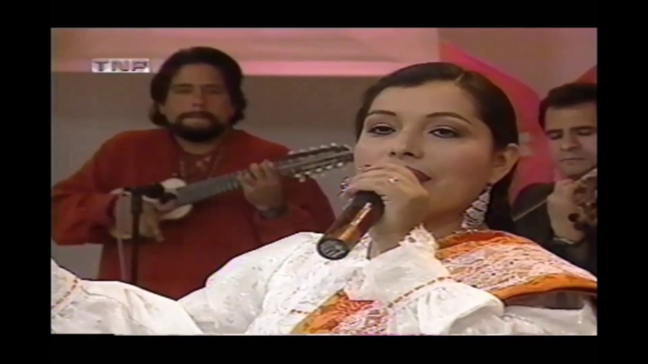 CANTA PAJARILLO CANTA huayno con Maria Esther Vega Peru auf YouTube ansehen CANTA PAJARILLO CANTA huayno con Maria Esther Vega Peru auf YouTube ansehen